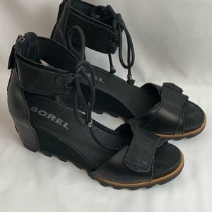 Sorel Joanie Ankle Lace wedge sandals. Black.